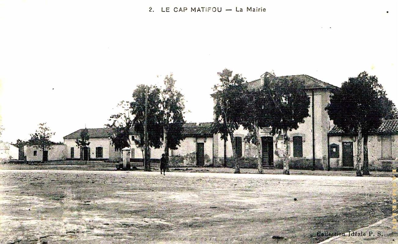 Cap Matifou - La Mairie.jpg